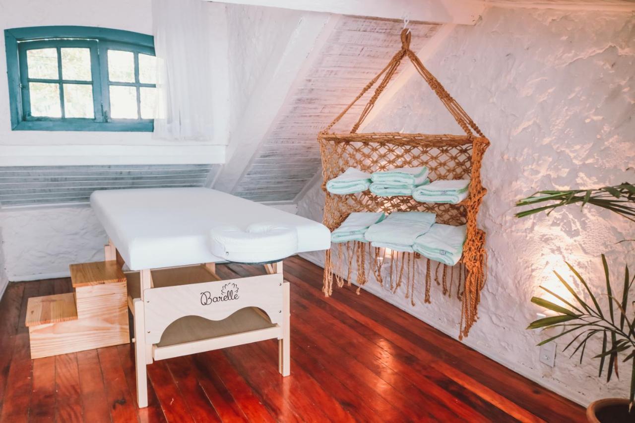 Passagem Concept Hotel E Spa Cabo Frío Exterior foto A massage table
