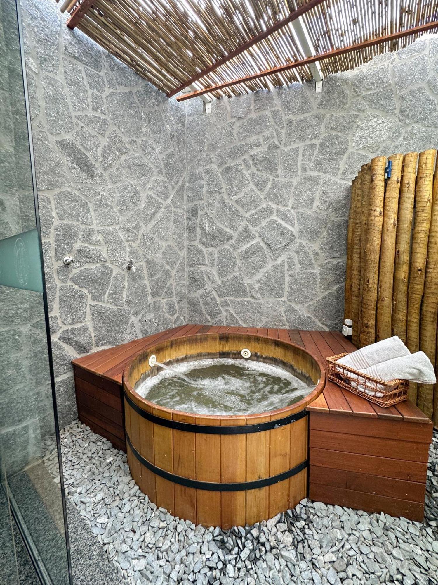 Passagem Concept Hotel E Spa Cabo Frío Exterior foto A modern spa